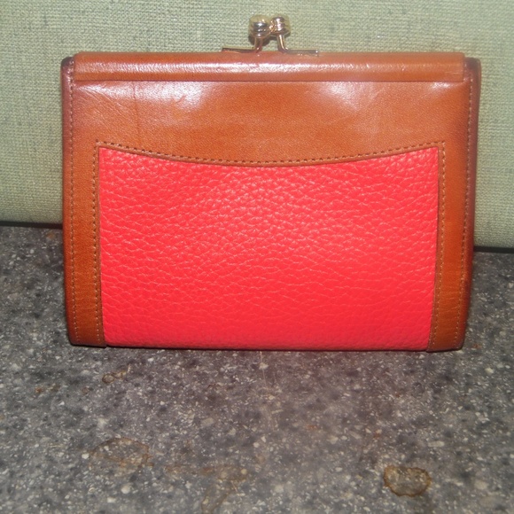 Vintage Dooney and Bourke W03 French Wallet - Picture 2 of 5
